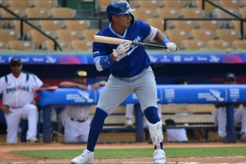 Nicaragua avanza a la Súper Ronda tras vencer a México
