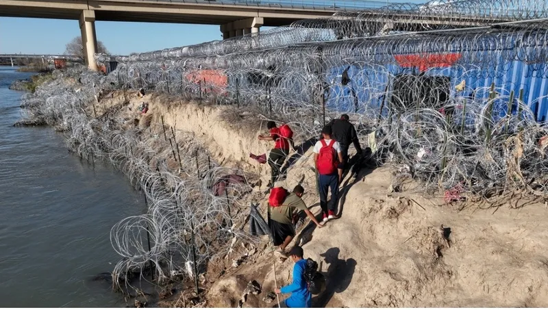 Esta es la cifra que cobran los cárteles a migrantes que quieren llegar a EEUU