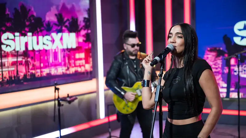 Manu Manzo se abre por completo en “Manuela”, el álbum más íntimo de su carrera