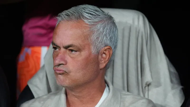 José Mourinho también ofreció sus impresiones sobre el retiro de Lionel Messi