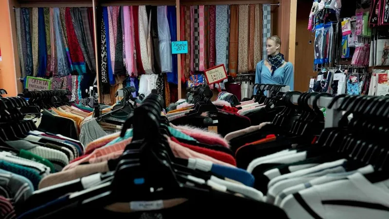 Ecuador logra contener la inflación, pero el efecto no permea en el bolsillo de las personas