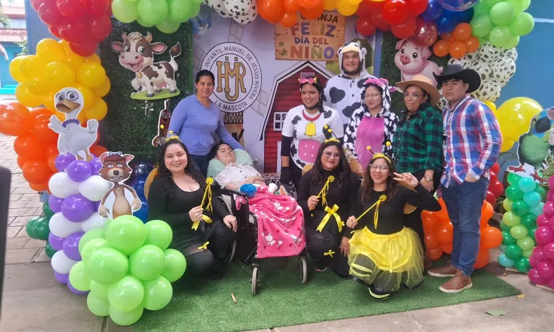 Mega Feria en Hospital “La Mascota” garantiza salud de la niñez
