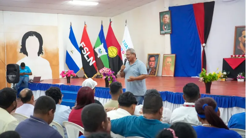 Conmemoran en Bilwi el legado del Comandante Carlos Fonseca y los héroes de Haulover