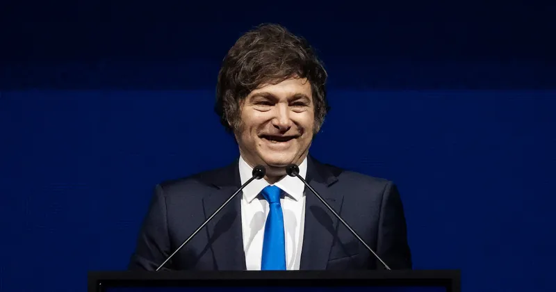 Última encuesta de Giacobbe marca caída en la imagen positiva de Javier Milei