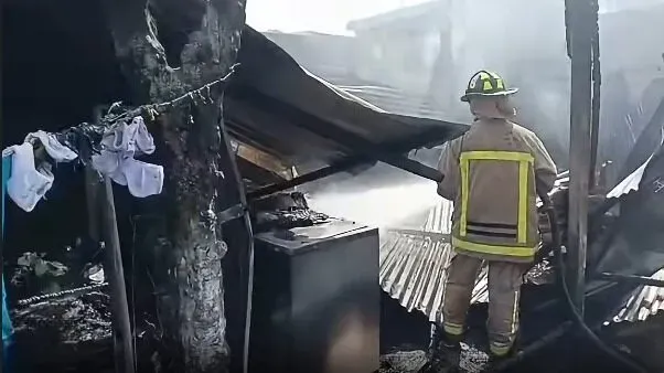 Incendio destruye bienes y herramientas de 2 hermanos en Chinandega