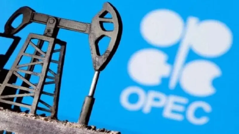 OPEP+ mantiene su producción en octubre