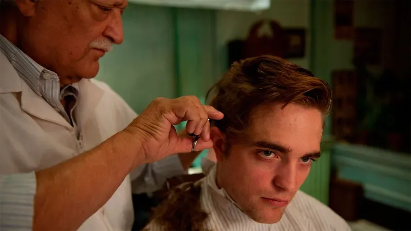 A las audiencias les confundió, pero Robert Pattinson recomienda verla a las 3 de la mañana: la joya escondida 'Cosmopolis' está en 'streaming'
