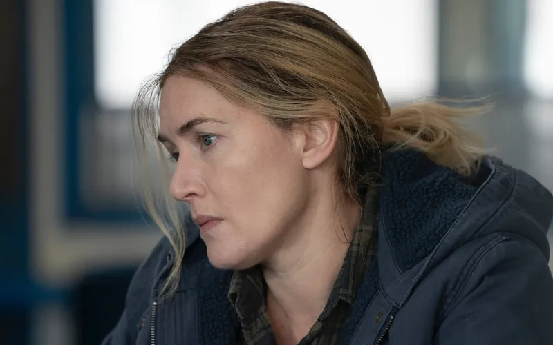 'Task' cambiará en su segunda temporada: será un crossover con 'Mare of Easttown'