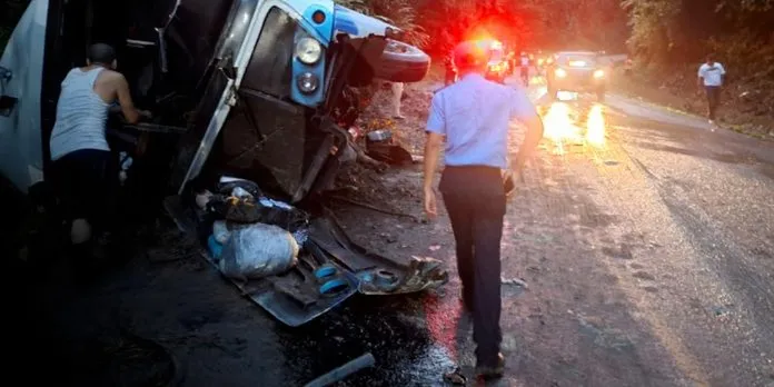 Vuelco de autobús deja siete personas lesionadas en Chontales