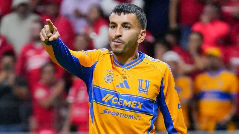 El contrato de cinco años solo duró uno: Ángel Correa decidió irse de Tigres