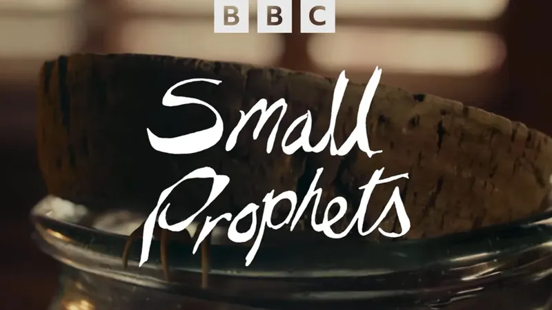 Apple TV ficha Small Prophets, el mayor éxito de comedia de la BBC este año
