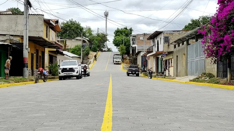 Ocotal inaugura seis cuadras adoquinadas con inversión superior a C$8 millones