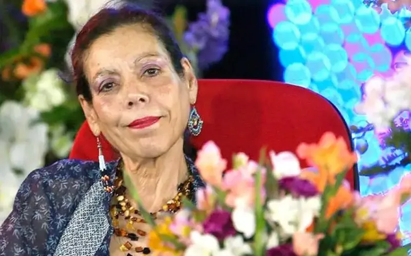 Compañera Rosario Murillo agradece muestras de cariño por nacimiento de Daniel Augusto