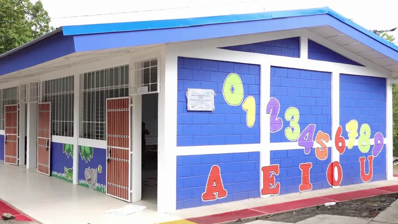 Inauguran mejoras en el centro educativo Valle Gothel en Nindirí