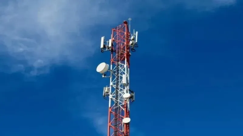 Sector telecomunicaciones reitera pedido de indexar tarifas a la tasa oficial diaria