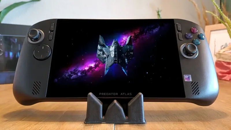 Predator Atlas 8, análisis: Acer va a por la gama alta de los PC con alma de portátil