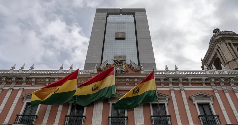 Bolivia detiene al fiscal general Roger Mariaca en operativo contra una organización delictiva