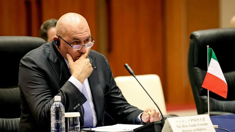 "Debilidad política": ministro de Defensa de Italia explica por qué Europa pierde peso en la escena mundial