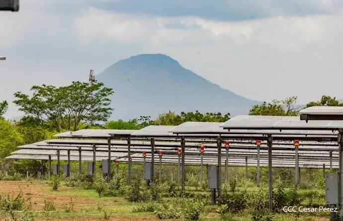 Enacal gestiona financiamiento de cuarta planta solar para cubrir el 95% de su gasto de energía