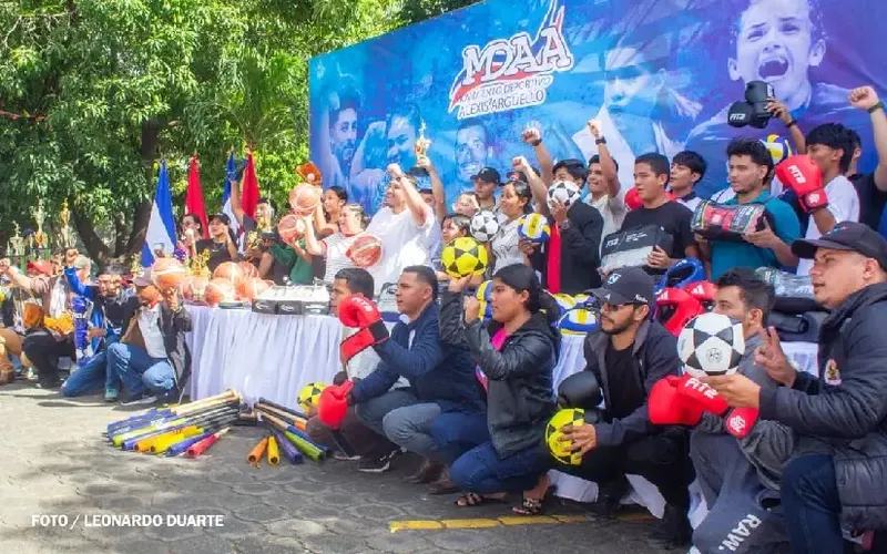 Entrega de Materiales Deportivos