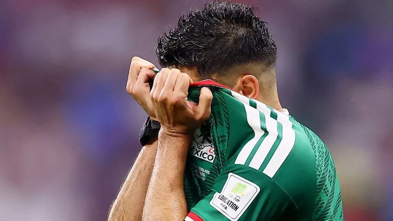 El Tri totalmente roto; las imágenes que no se querían ver