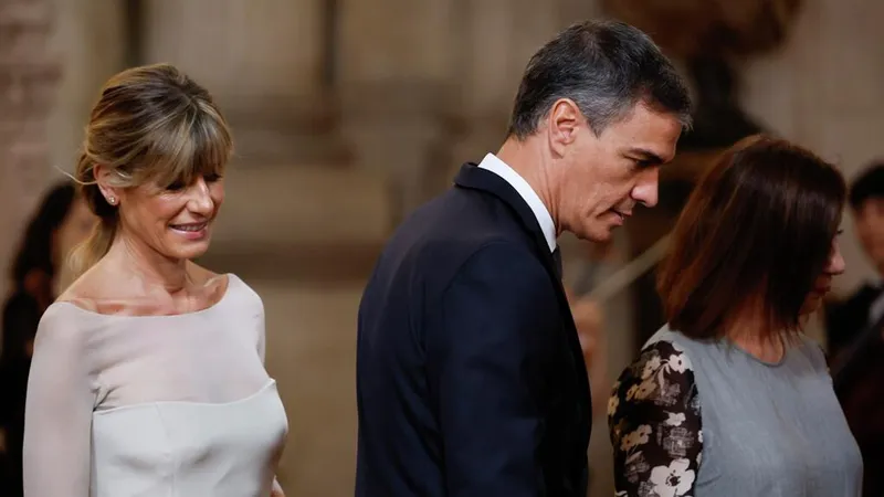 La esposa de Sánchez se enfrenta a nuevas restricciones durante proceso judicial