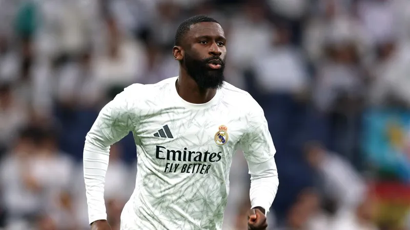 Oficial: Rüdiger renueva con el Real Madrid