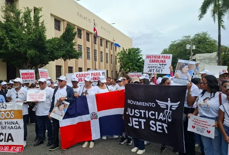Marcha en Dominicana por tragedia del Jet Set exige condenas mayores