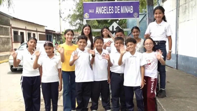 Nicaragua bautiza calle para inmortalizar a las niñas mártires de Minab