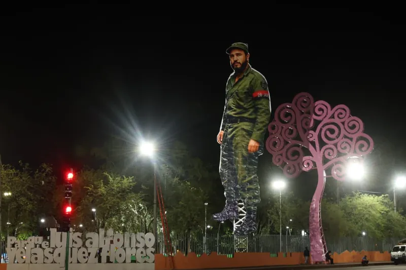 Nicaragua conmemora centenario de Fidel Castro con escultura monumental