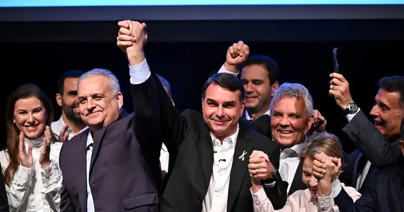 Flávio Bolsonaro elige al diputado conservador Alfredo Gaspar como candidato a la vicepresidencia