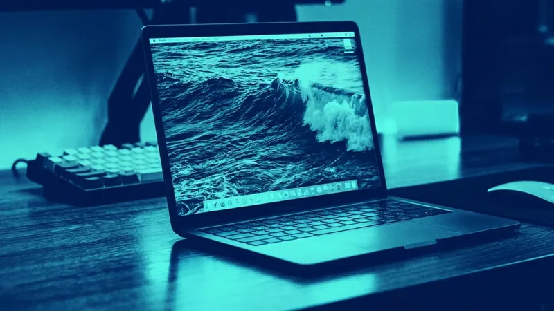 Phosphene permite poner tus propios vídeos como fondo de pantalla y salvapantallas en el Mac
