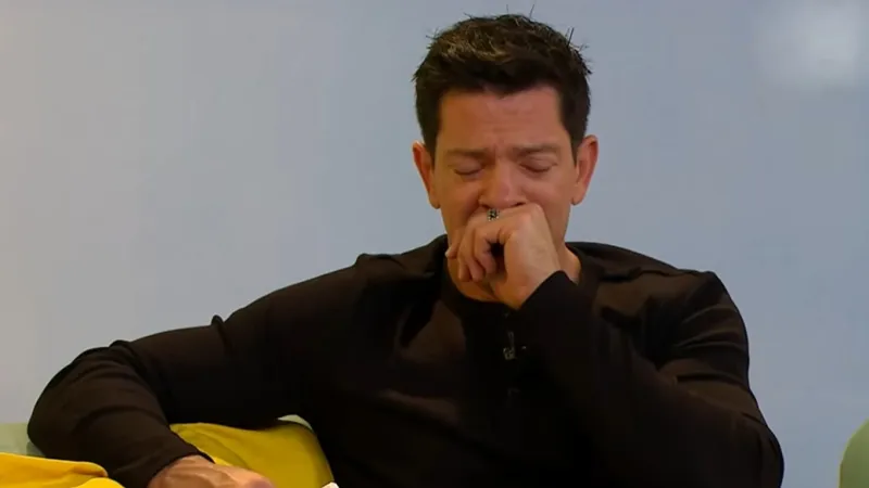 Yahir llora y hace llorar a todos al confesar que su mamá está enferma y se arrepiente de dejarla sola