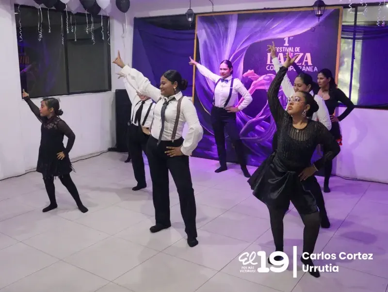 25 artistas muestran su talento en festival de danza contemporánea