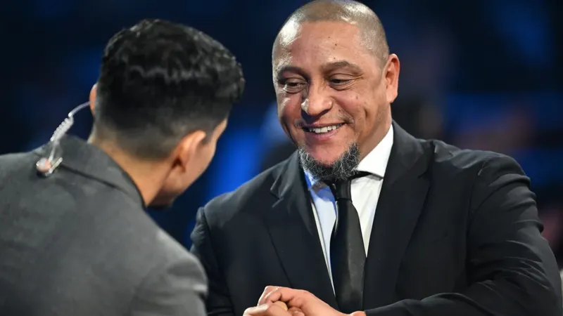 Roberto Carlos cree que Messi podría jugar otro Mundial