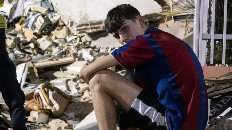 Rostros y escombros: el impacto humano de los potentes terremotos en Venezuela (FOTOS)
