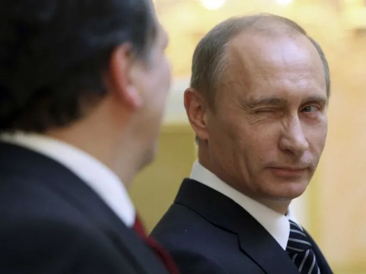 Trump tras anunciar el acuerdo energético con Rusia: “Quiero dar las gracias a Putin”