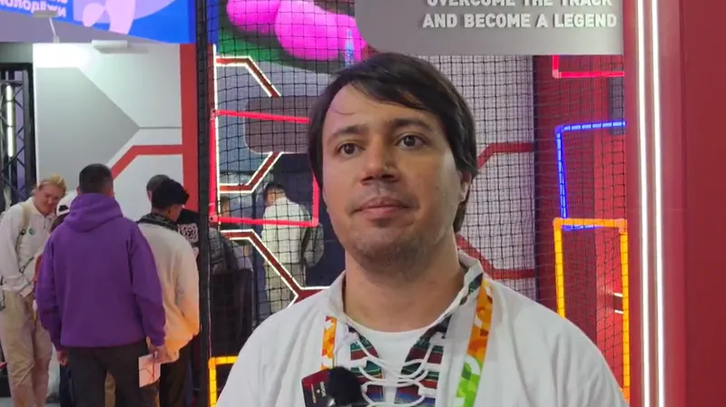 "Con un poquito de práctica": un participante de Festival Mundial de la Juventud cuenta qué tan difícil es armar un dron