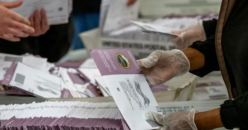 Demócratas pierden intento judicial para frenar límites de Donald Trump al voto por correo
