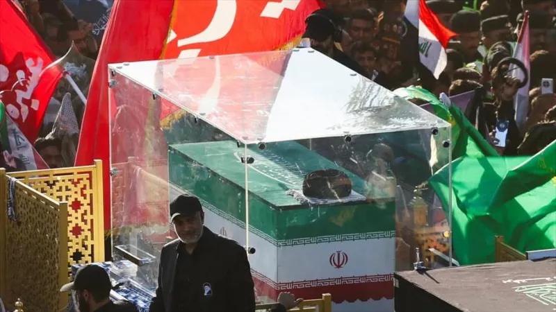 Irán: Histórico funeral en Irak fue declaración de venganza por Líder mártir