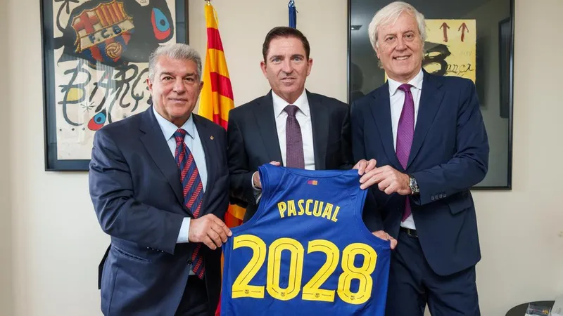 Joan Laporta hará un último intento para convencer a Xavi Pascual
