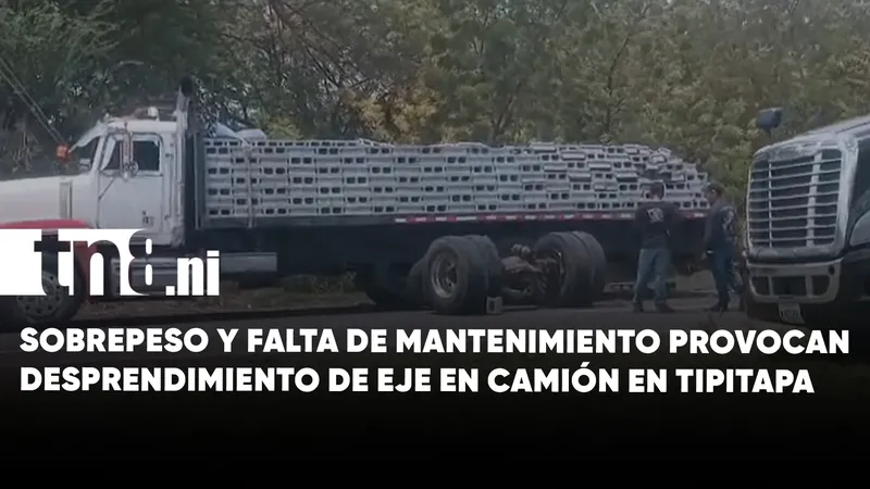 Camión pierde eje trasero y derrama carga en la carretera Tipitapa