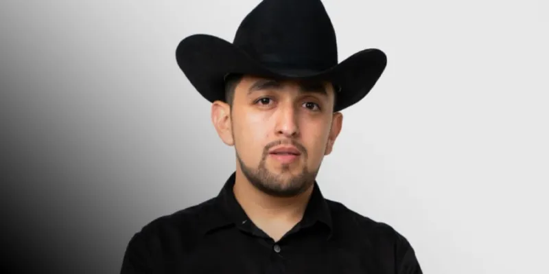 Asesinan a balazos en Sinaloa al cantante de regional mexicano Adán R