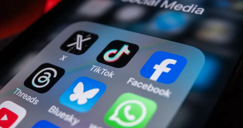 La UE propone prohibir las redes sociales a menores de 13 años, ¿qué países ya las restringen?