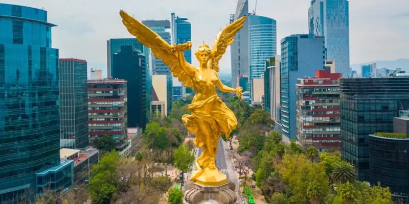 Actividad económica de México aceleró ligeramente su crecimiento en abril a 0.3% interanual