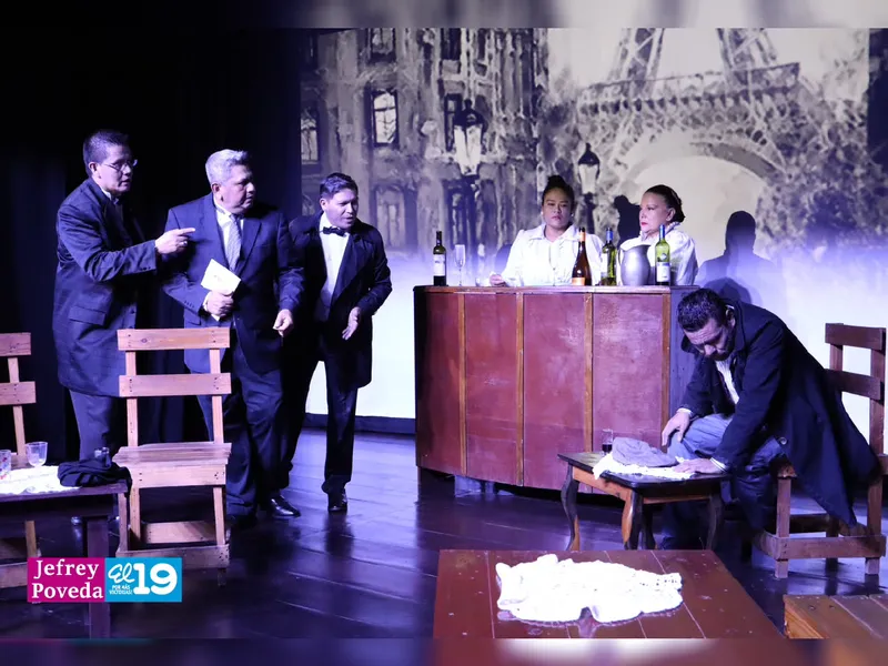 Presentan obra Pájaro Azul en el Teatro Justo Rufino Garay