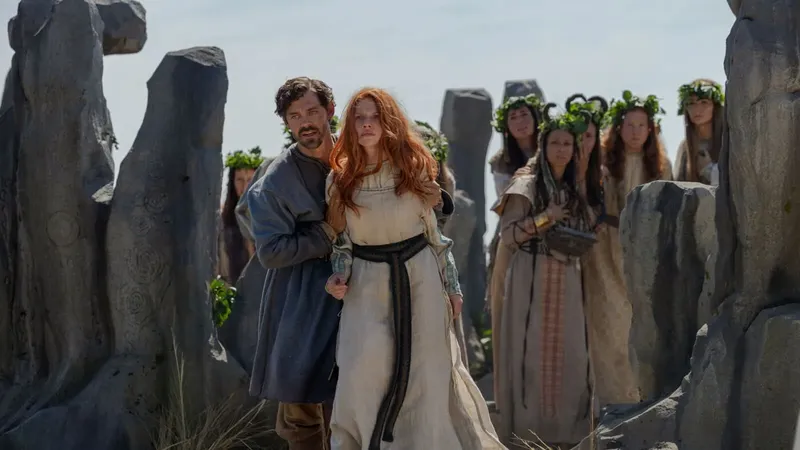 Movistar Plus estrena en julio la película de aventuras que continúa uno de los libros más vendidos de la historia