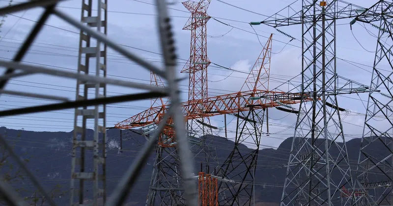México alista inversiones por MXN$200.000 millones para evitar apagones eléctricos