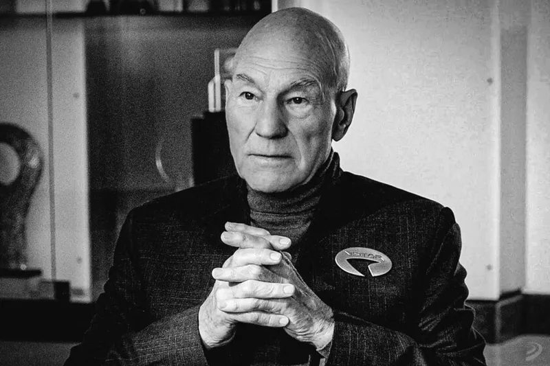 Muere Patrick Stewart a los 86 años, y no sé muy bien cómo despedirme del capitán Picard y del Profesor X