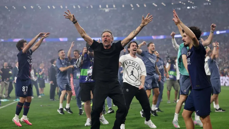 Luis Enrique III se corona con el PSG